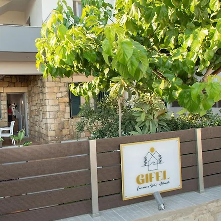 Gifel And Luxurious Kalamaki (Heraklion)