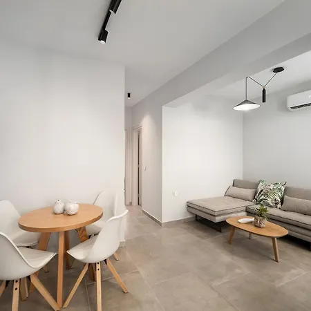 Apartment Gifel And Luxurious
