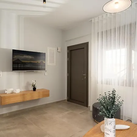 Apartamento Gifel And Luxurious Kalamaki (Heraklion)
